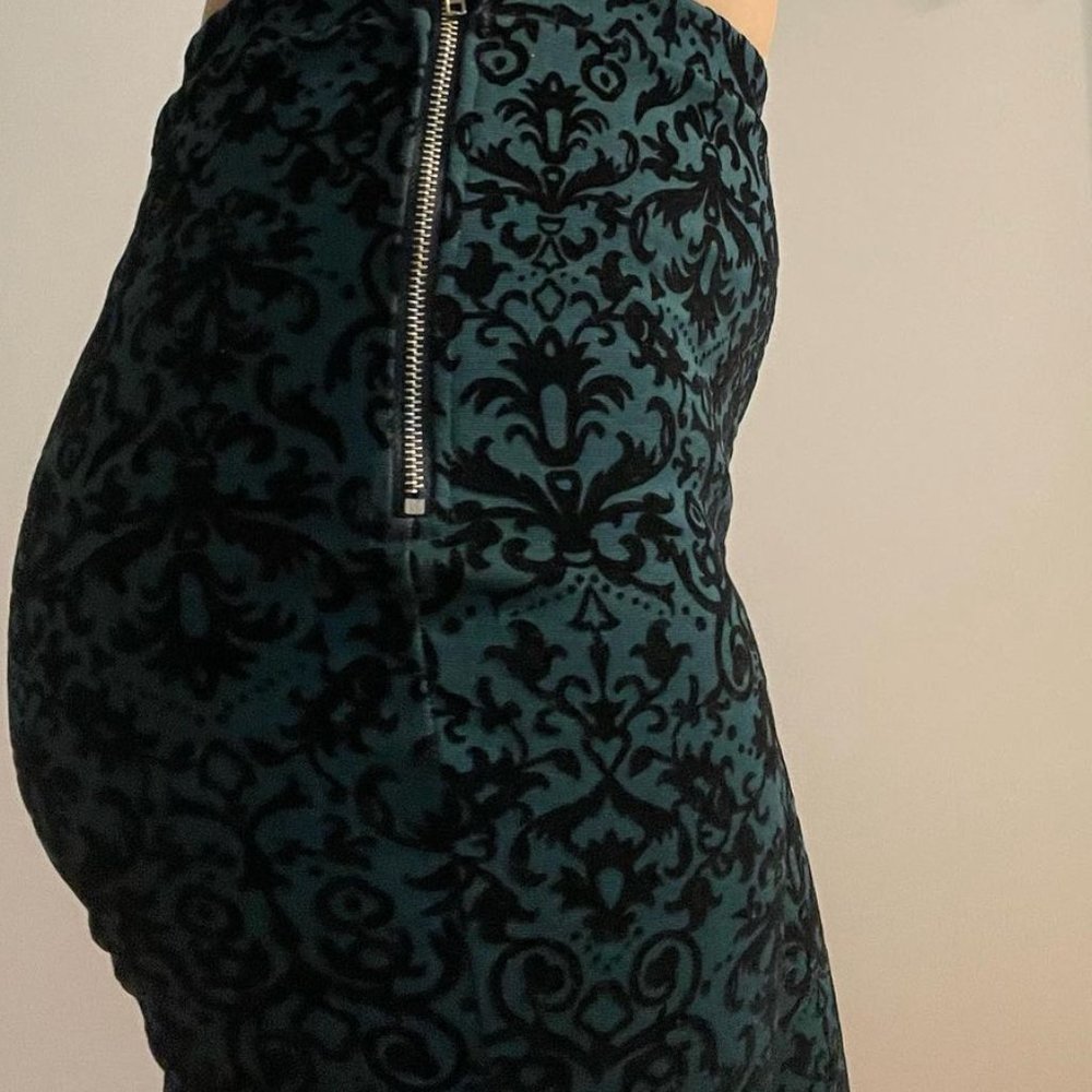 Emerald Green Skinny Leggings w/ Gold Side Zipper